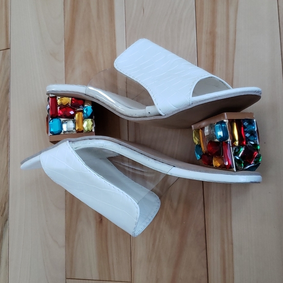 Hengsong Shoes - Hengsong jewel studded mules